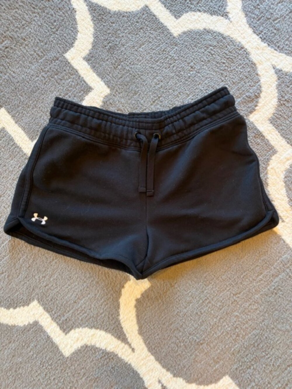 Under Armour Black Ladies Sport Shorts, Size Medium